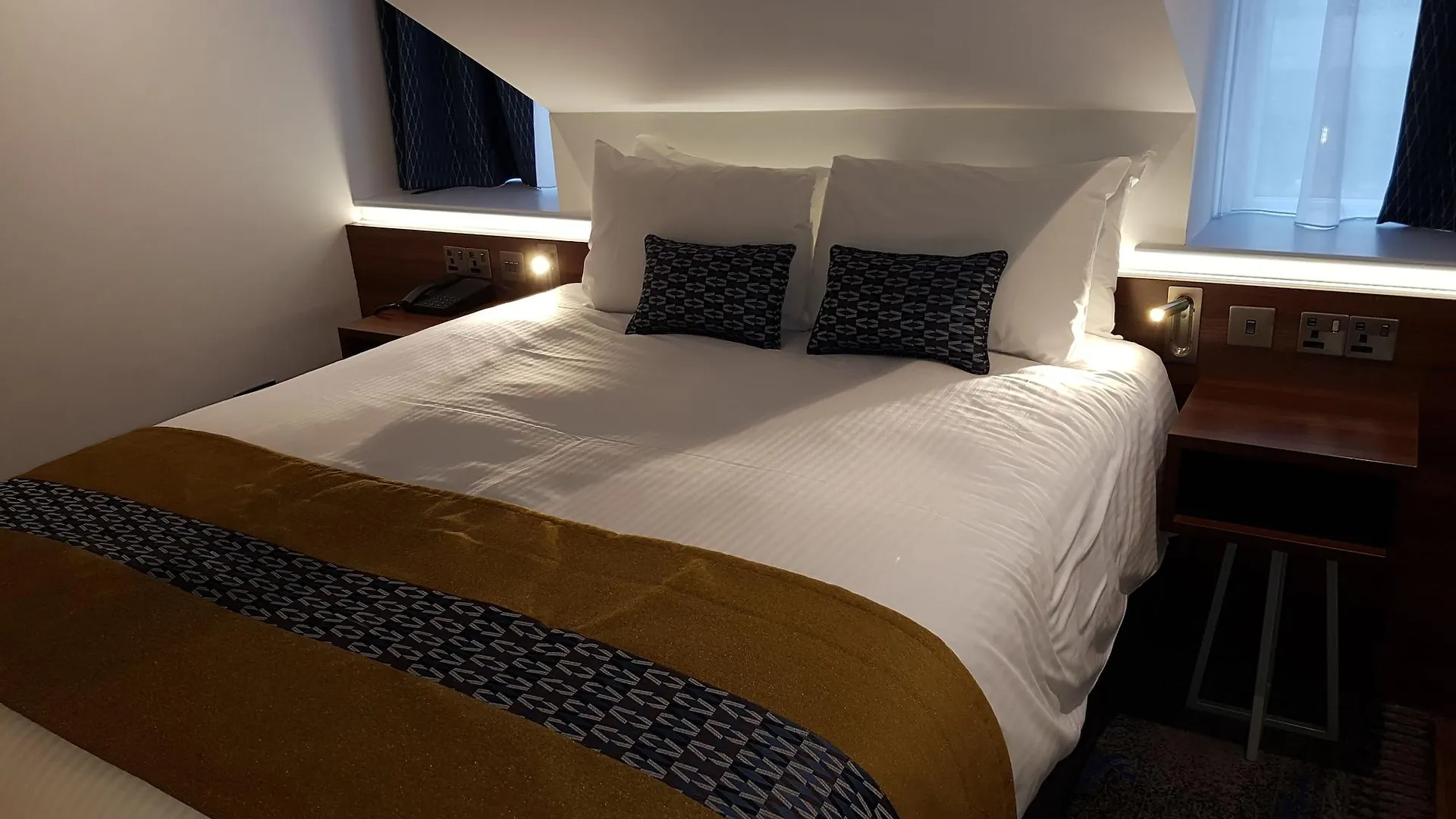 The Station Hotel Aberdeen