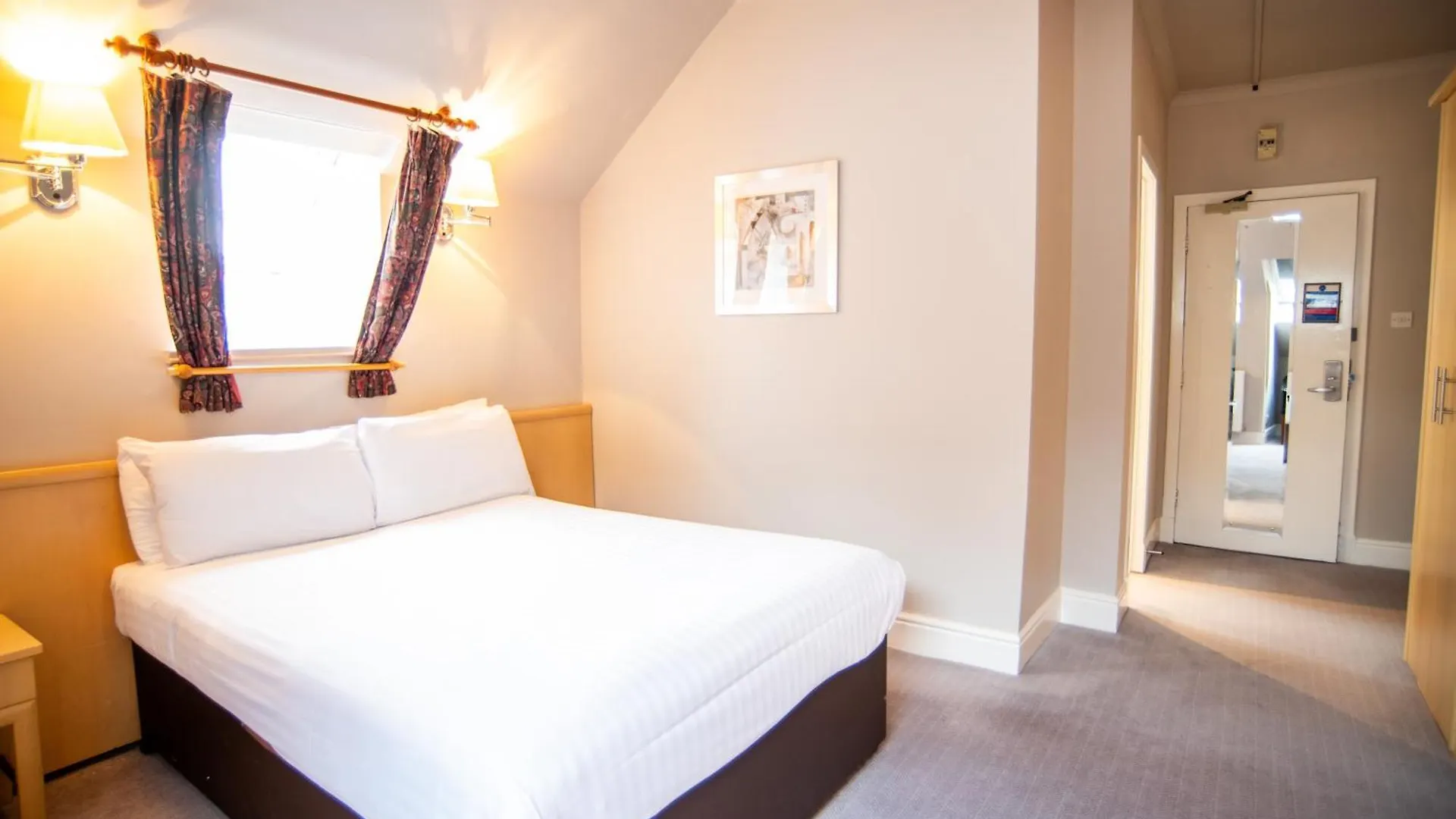 The Station Hotel Aberdeen 3*,  Reino Unido