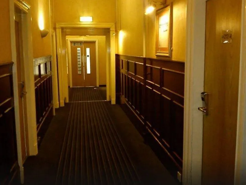 The Station Hotel Aberdeen 3*,