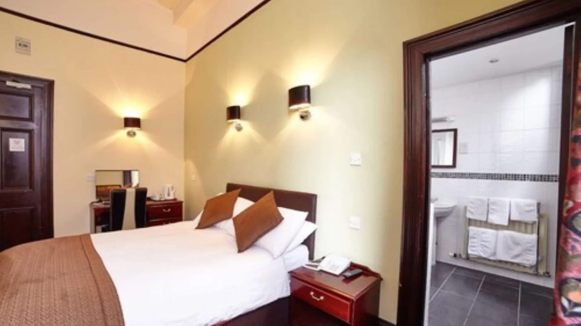 The Station Hotel Aberdeen