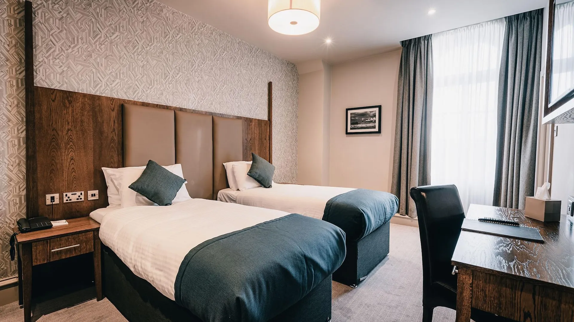 The Station Hotel Aberdeen